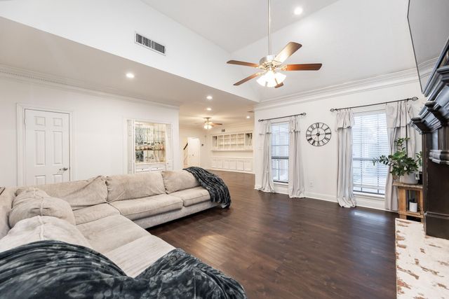 14102 N Suddley Castle Street, Houston, TX 77095