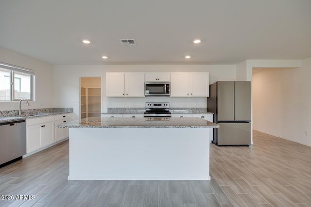 7412 S 34TH Lane, Phoenix, AZ 85041