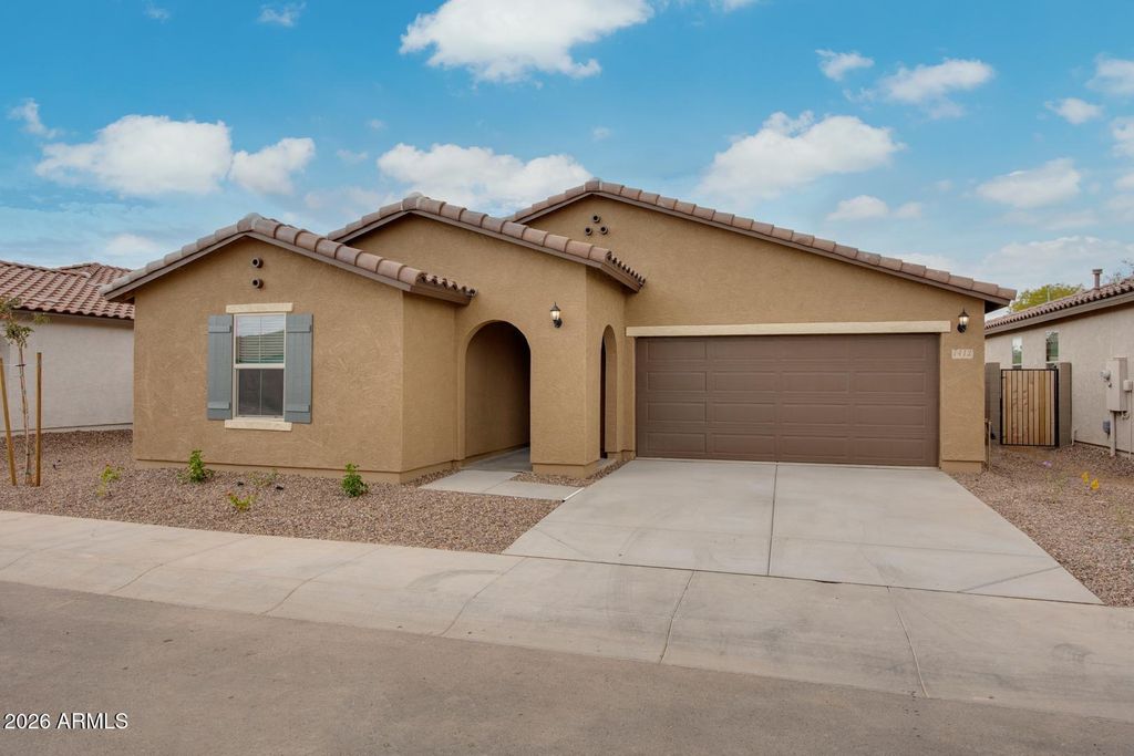 7412 S 34TH Lane, Phoenix, AZ 85041