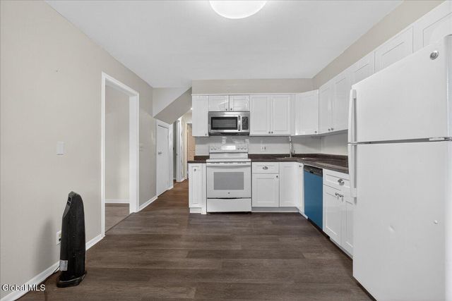 1886 Avenue B APT 1,2,3, Watervliet, NY 12189