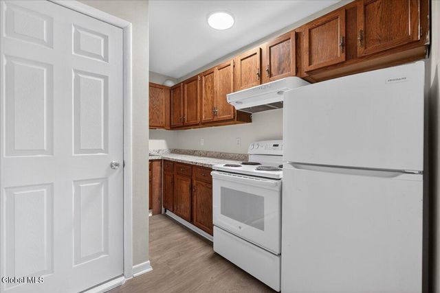 1886 Avenue B APT 1,2,3, Watervliet, NY 12189