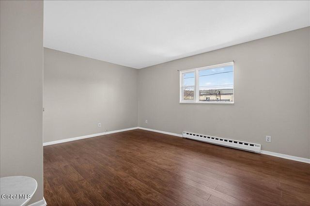 1886 Avenue B APT 1,2,3, Watervliet, NY 12189