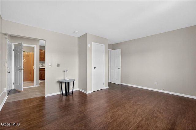 1886 Avenue B APT 1,2,3, Watervliet, NY 12189