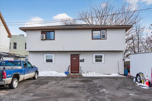 1886 Avenue B APT 1,2,3, Watervliet, NY 12189