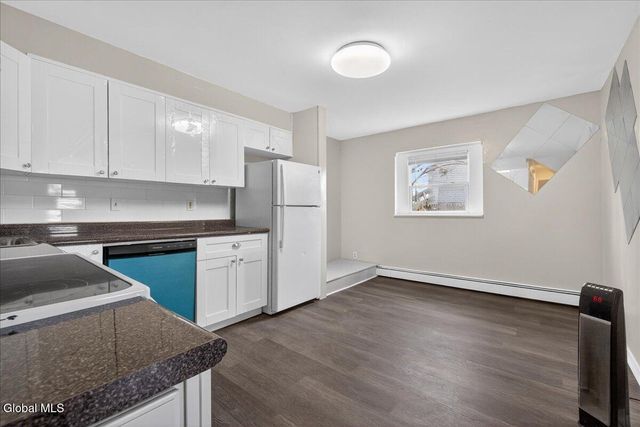 1886 Avenue B APT 1,2,3, Watervliet, NY 12189