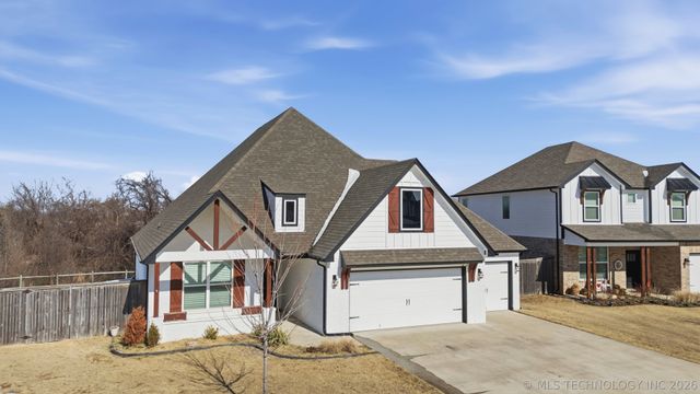 11929 N 131st East Avenue, Collinsville, OK 74021