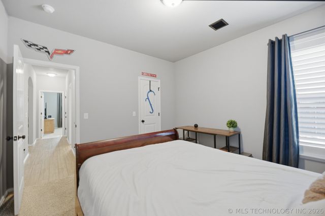 11929 N 131st East Avenue, Collinsville, OK 74021