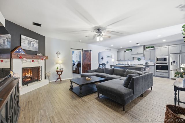 11929 N 131st East Avenue, Collinsville, OK 74021