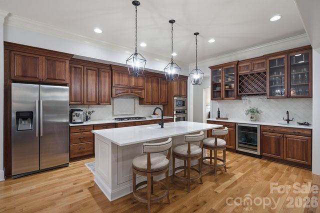 20609 Queensdale Drive, Cornelius, NC 28031