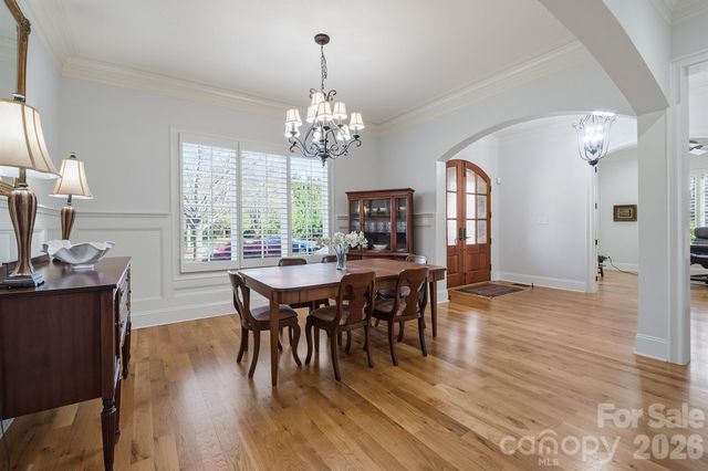 20609 Queensdale Drive, Cornelius, NC 28031