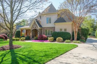 20609 Queensdale Drive, Cornelius, NC 28031