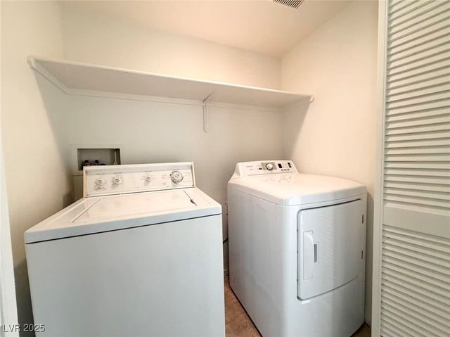 9888 Fountain Walk Avenue, Las Vegas, NV 89149