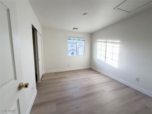 9888 Fountain Walk Avenue, Las Vegas, NV 89149