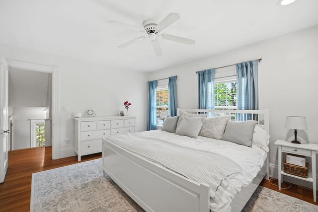 26 Hazelwood Ave, Longmeadow, MA 01106