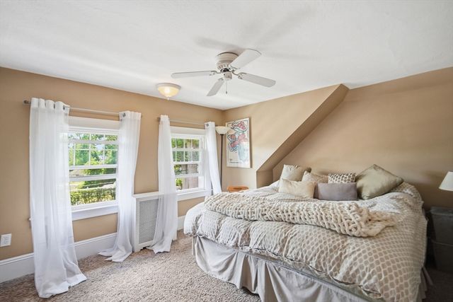 26 Hazelwood Ave, Longmeadow, MA 01106