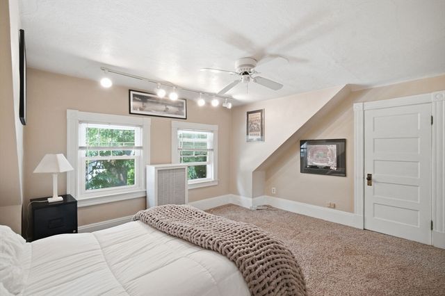 26 Hazelwood Ave, Longmeadow, MA 01106