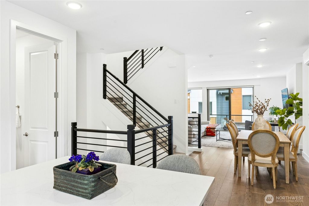 Image 6 of property listing at 168 Whispering Lane NW, Bainbridge Island, WA 98110