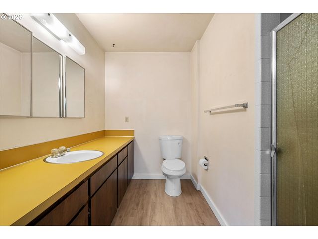 27783 Sw STRAWBERRY HILL Dr, Hillsboro, OR 97123