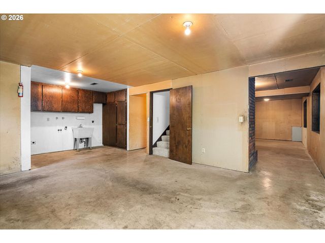 27783 Sw STRAWBERRY HILL Dr, Hillsboro, OR 97123