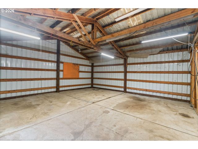 27783 Sw STRAWBERRY HILL Dr, Hillsboro, OR 97123