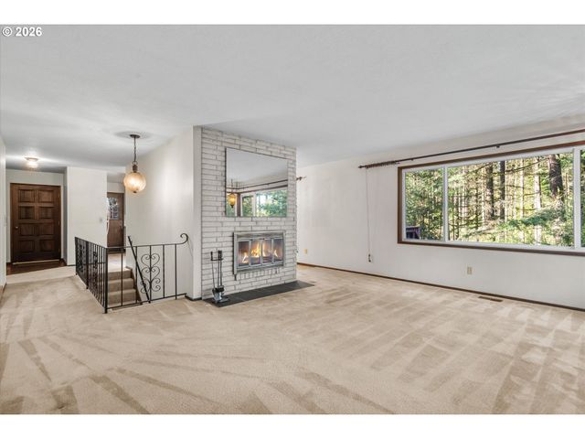 27783 Sw STRAWBERRY HILL Dr, Hillsboro, OR 97123