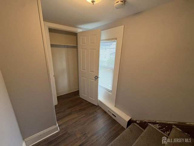 52 Dane Street, Sayreville, NJ 08872