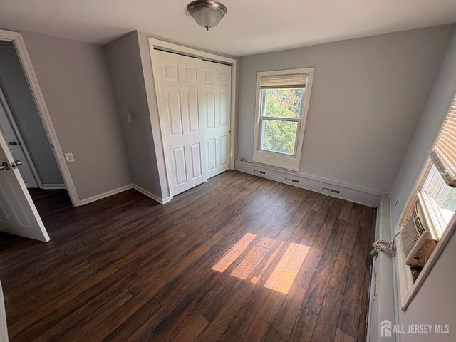 52 Dane Street, Sayreville, NJ 08872