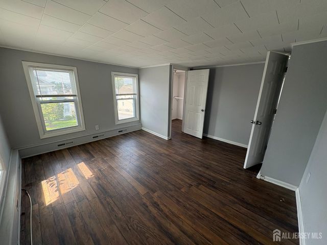 52 Dane Street, Sayreville, NJ 08872