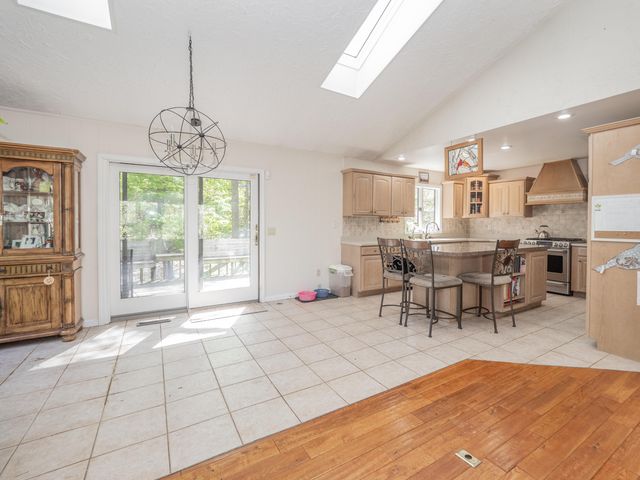 4115 S Van Kal Street, Oshtemo Twp, MI 49071