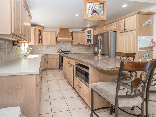 4115 S Van Kal Street, Oshtemo Twp, MI 49071