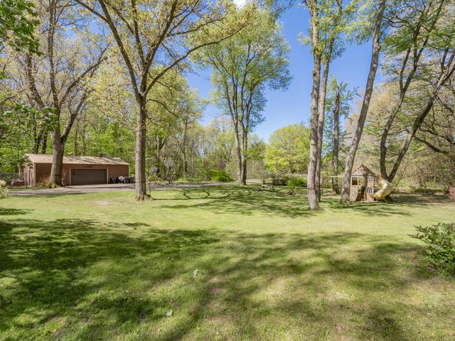 4115 S Van Kal Street, Oshtemo Twp, MI 49071