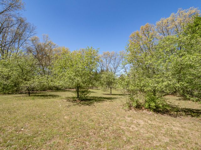 4115 S Van Kal Street, Oshtemo Twp, MI 49071