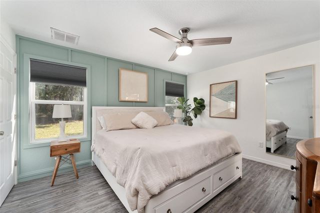 7 BAY COURT PASS, Ocklawaha, FL 32179