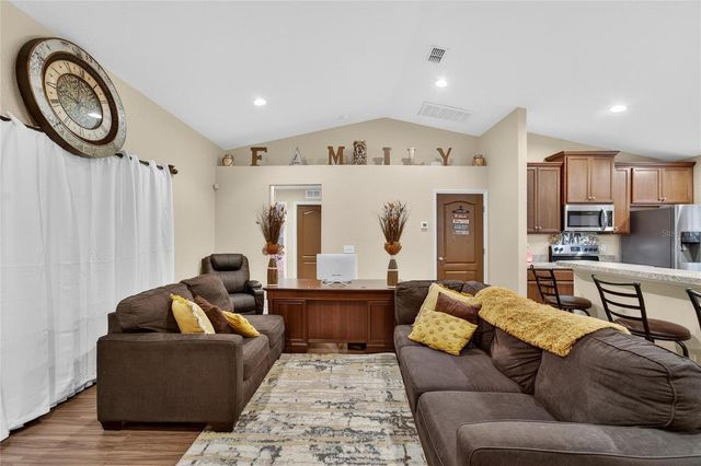 2963 CREEKS CROSSING BOULEVARD, Lakeland, FL 33810