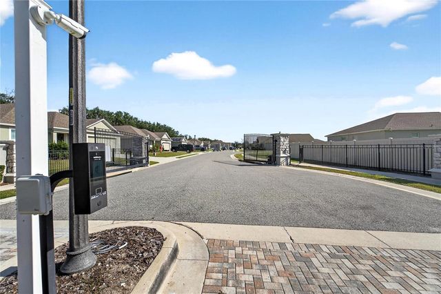 2963 CREEKS CROSSING BOULEVARD, Lakeland, FL 33810