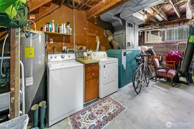 13739 36th Avenue NE, Seattle, WA 98125
