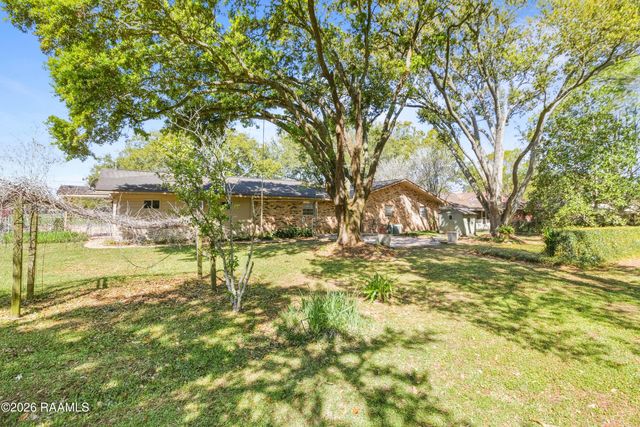 420 Juanita Street, Eunice, LA 70535