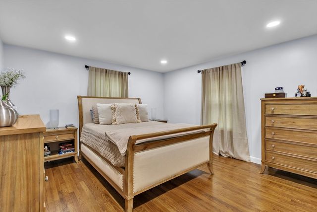 7 Corey Rd, Marlborough, MA 01752