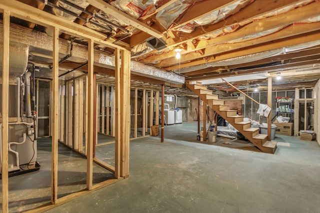 7 Corey Rd, Marlborough, MA 01752