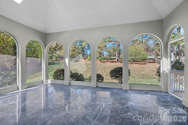17608 River Ford Drive, Davidson, NC 28036