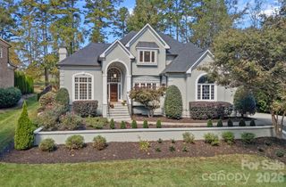 17608 River Ford Drive, Davidson, NC 28036