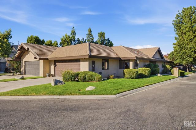 2323 Easthills Drive 29, Bakersfield, CA 93306