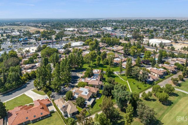 2323 Easthills Drive 29, Bakersfield, CA 93306