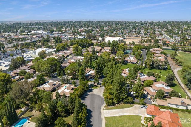 2323 Easthills Drive 29, Bakersfield, CA 93306