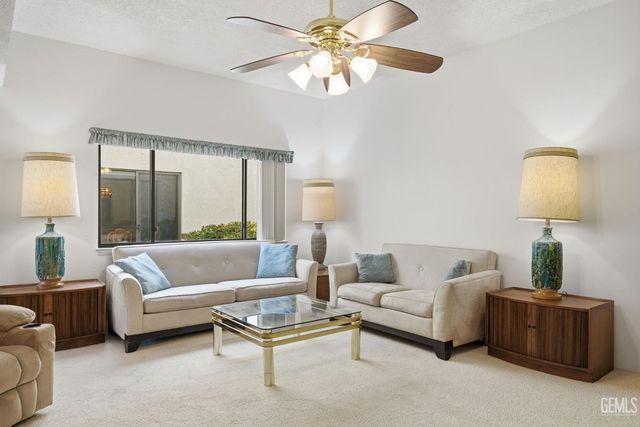 2323 Easthills Drive 29, Bakersfield, CA 93306