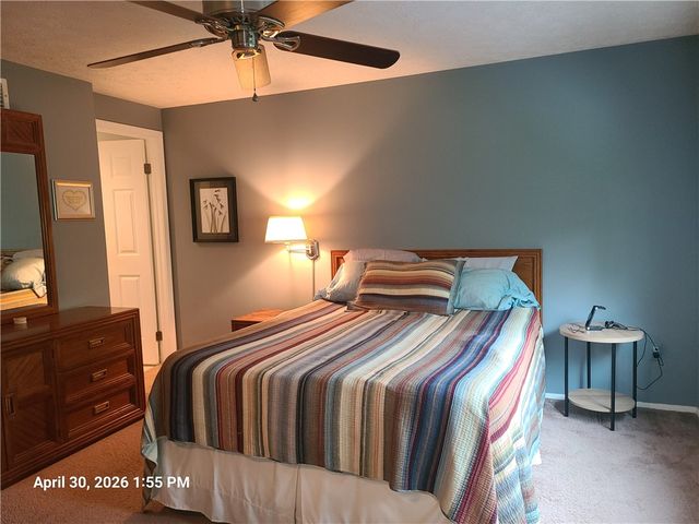 1517 N Randolph Dr, Jefferson Hills, PA 15025