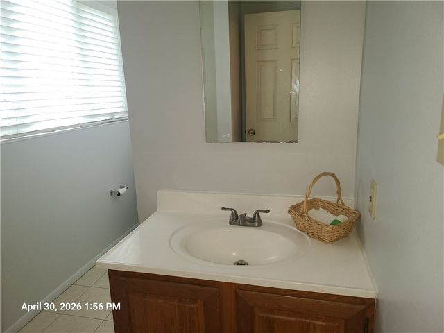 1517 N Randolph Dr, Jefferson Hills, PA 15025