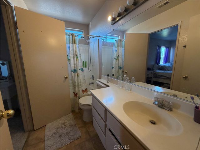 37730 Scomar, Palmdale, CA 93550