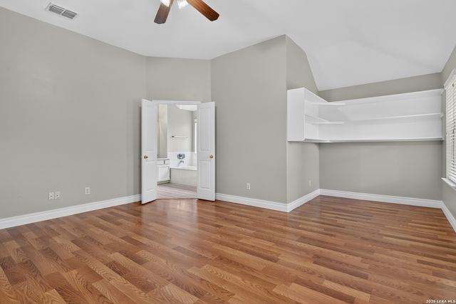 6635 SHADY BEND DR, San Antonio, TX 78256