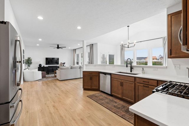 2105 Ashby Way, Plain City, OH 43064